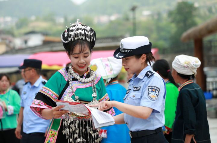 华夏法制公益网：多彩贵州 平安黔行系列报道之九十九