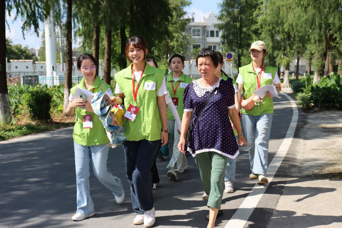 全省首个!广外学子在江门开展特色“沉浸式情景课堂”并创新性打造侨乡文旅IP